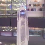 白幽灵金字塔水晶